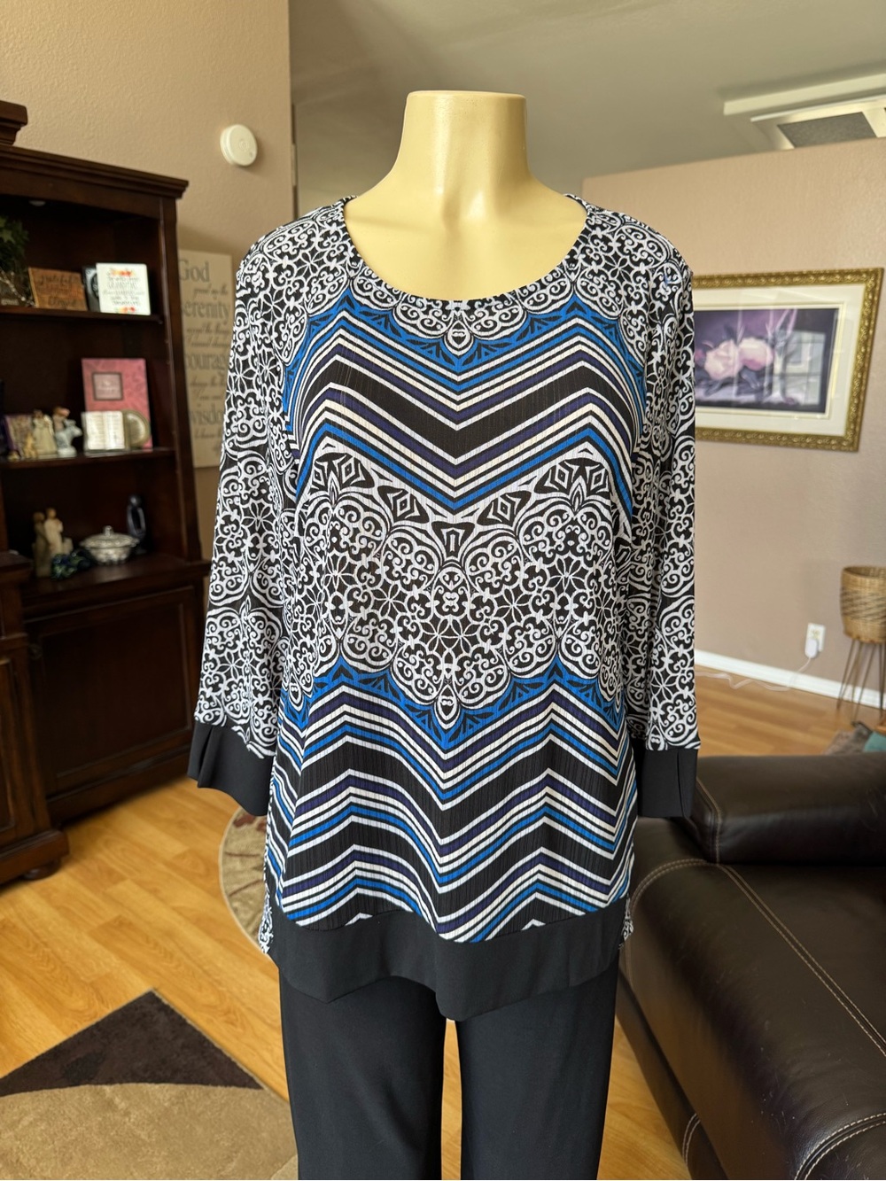 Boutique black, gray & blue patterned long sleeves blouse-size L